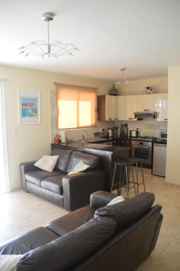 Kapparis Penthouse Apartamento Paralimni Exterior foto