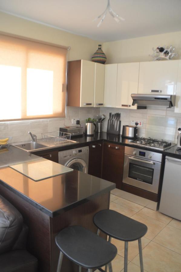 Kapparis Penthouse Apartamento Paralimni Exterior foto