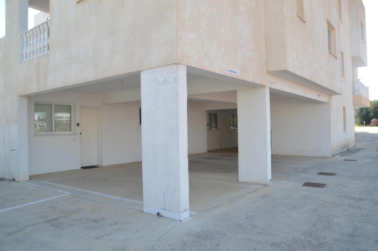 Kapparis Penthouse Apartamento Paralimni Exterior foto