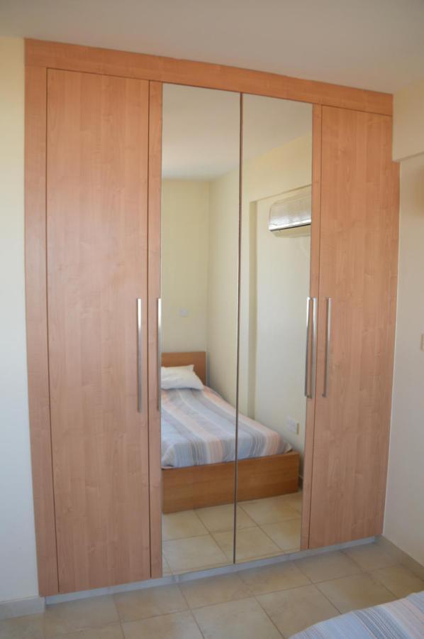 Kapparis Penthouse Apartamento Paralimni Exterior foto